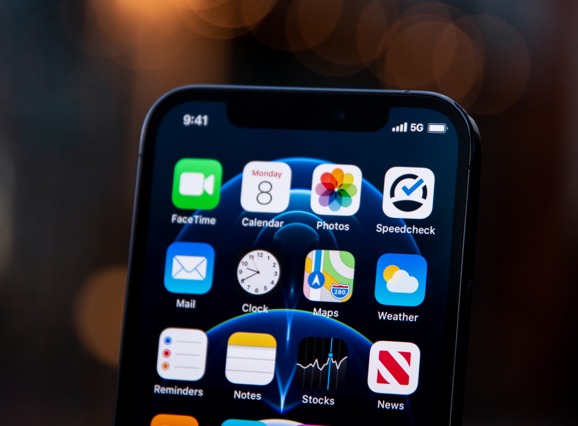丽江苹果手机维修分享为什么 iPhone 12 在冬季会自动关机 